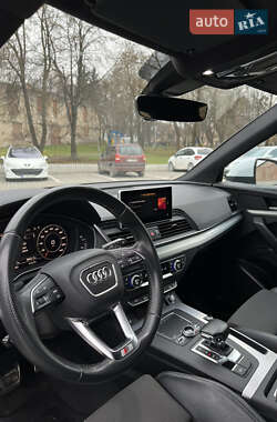 Внедорожник / Кроссовер Audi Q5 2019 в Бережанах