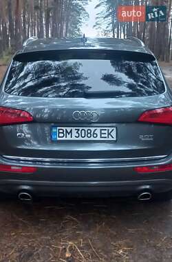 Внедорожник / Кроссовер Audi Q5 2015 в 