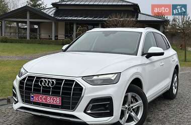 Внедорожник / Кроссовер Audi Q5 2022 в Львове