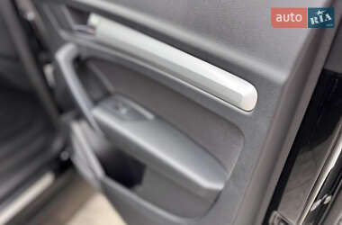 Внедорожник / Кроссовер Audi Q5 2021 в 