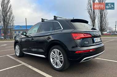 Позашляховик / Кросовер Audi Q5 2018 в Києві