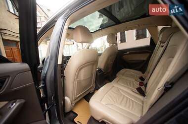 Внедорожник / Кроссовер Audi Q5 2013 в 