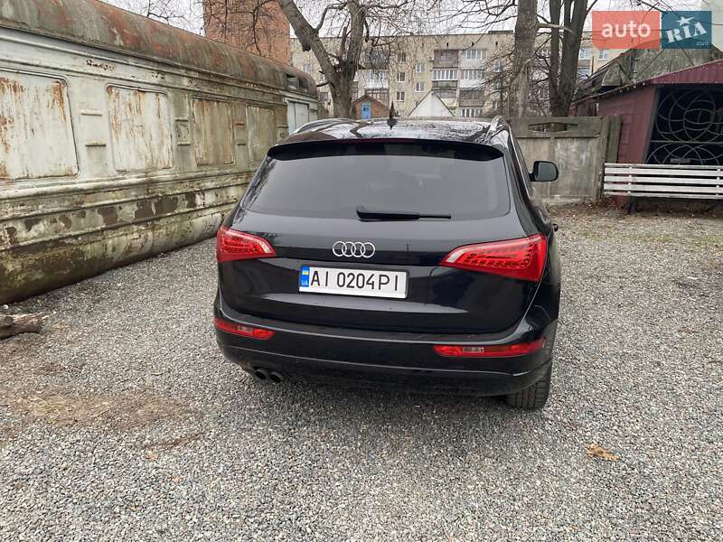 Внедорожник / Кроссовер Audi Q5 2009 в Киеве