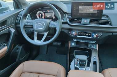 Позашляховик / Кросовер Audi Q5 2023 в Тернополі