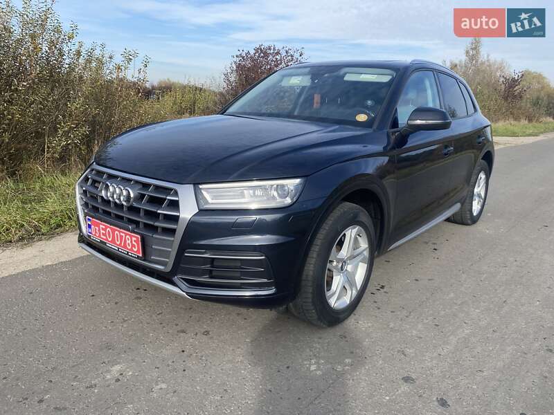 Позашляховик / Кросовер Audi Q5 2017 в Ковелі