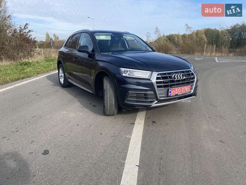 Позашляховик / Кросовер Audi Q5 2017 в Ковелі