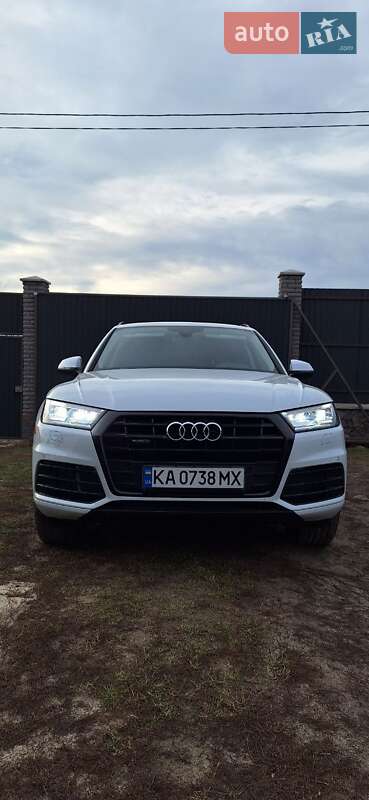 Внедорожник / Кроссовер Audi Q5 2019 в Фастове