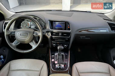 Позашляховик / Кросовер Audi Q5 2014 в 