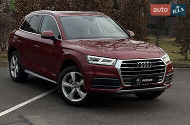 Внедорожник / Кроссовер Audi Q5 2020 в Киеве