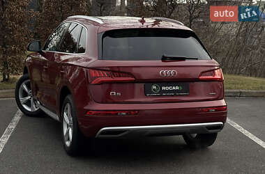 Внедорожник / Кроссовер Audi Q5 2020 в Киеве