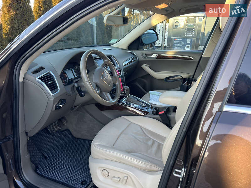Внедорожник / Кроссовер Audi Q5 2012 в Львове