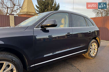 Позашляховик / Кросовер Audi Q5 2015 в Умані