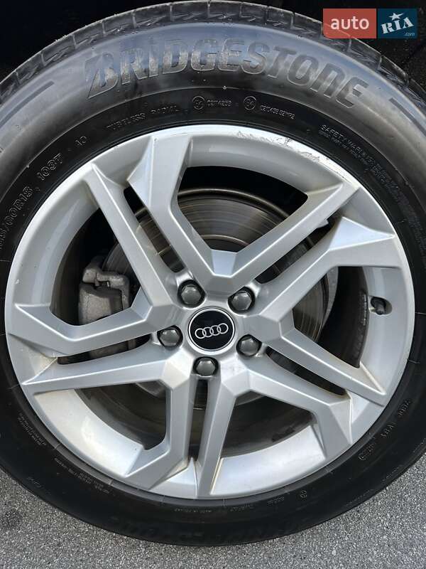 Позашляховик / Кросовер Audi Q5 2021 в Києві фото 14 Позашляховик / Кросовер Audi Q5 2021 в Києві