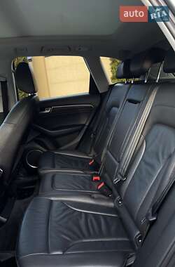 Внедорожник / Кроссовер Audi Q5 2015 в 