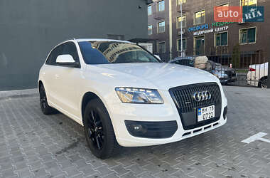 Позашляховик / Кросовер Audi Q5 2011 в Одесі