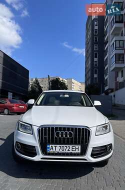 Позашляховик / Кросовер Audi Q5 2016 в Львові