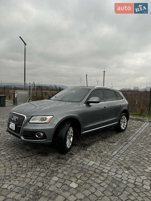 Внедорожник / Кроссовер Audi Q5 2013 в Великом Раковце