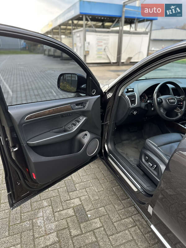 Внедорожник / Кроссовер Audi Q5 2013 в Киеве