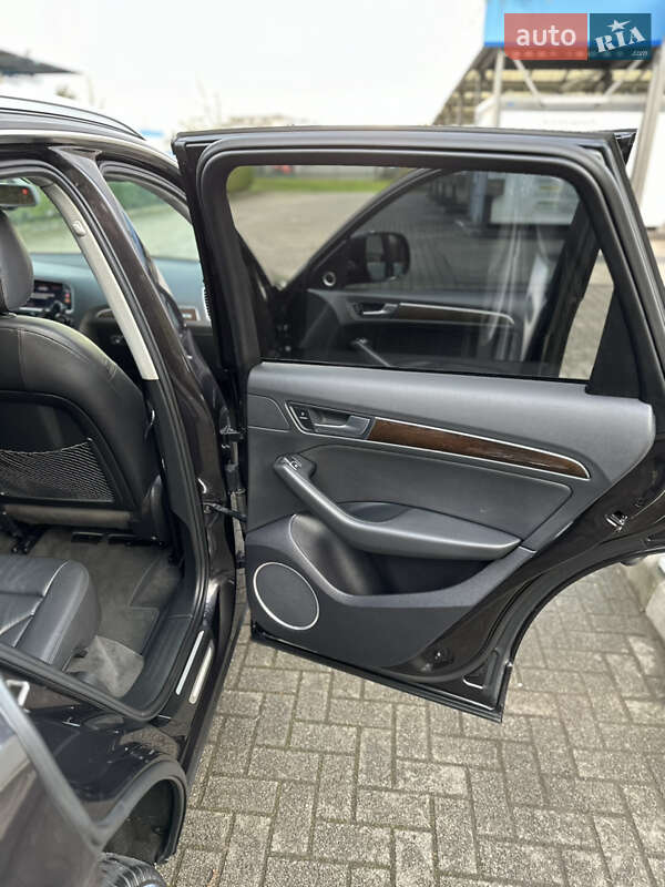 Внедорожник / Кроссовер Audi Q5 2013 в Киеве