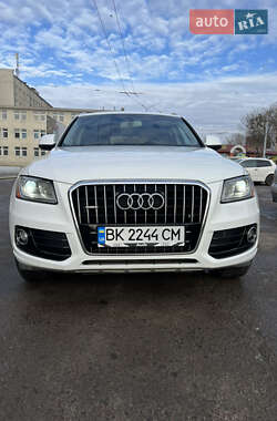 Позашляховик / Кросовер Audi Q5 2014 в Рівному