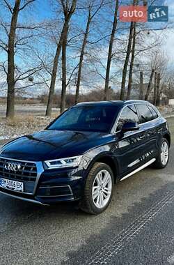 Позашляховик / Кросовер Audi Q5 2020 в Ромнах