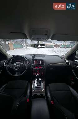 Внедорожник / Кроссовер Audi Q5 2012 в 