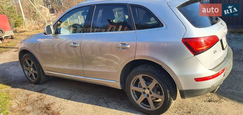 Внедорожник / Кроссовер Audi Q5 2014 в Полтаве