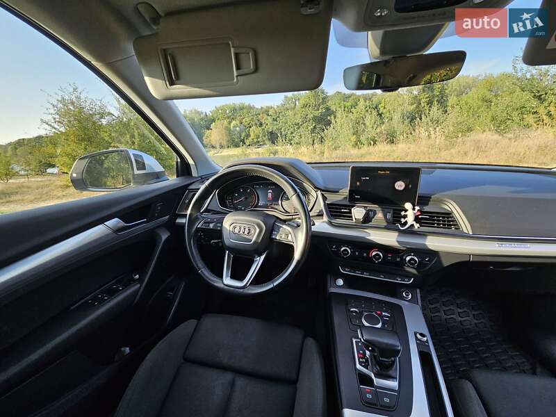 Внедорожник / Кроссовер Audi Q5 2018 в Львове