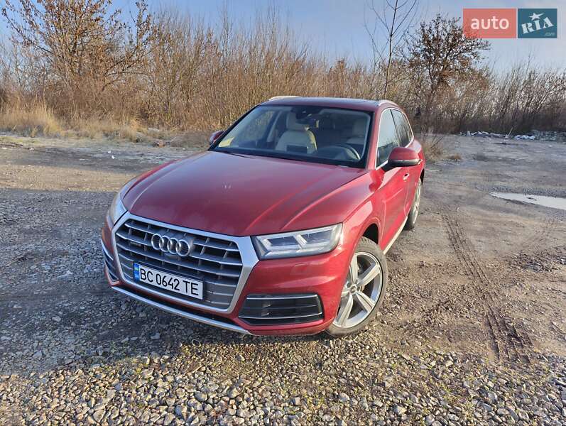 Внедорожник / Кроссовер Audi Q5 2018 в Новом Ярычеве