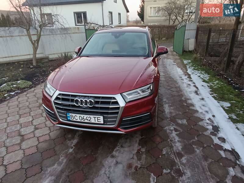 Внедорожник / Кроссовер Audi Q5 2018 в Новом Ярычеве