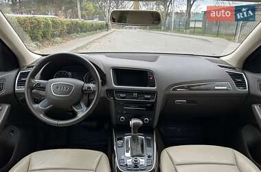 Позашляховик / Кросовер Audi Q5 2015 в 