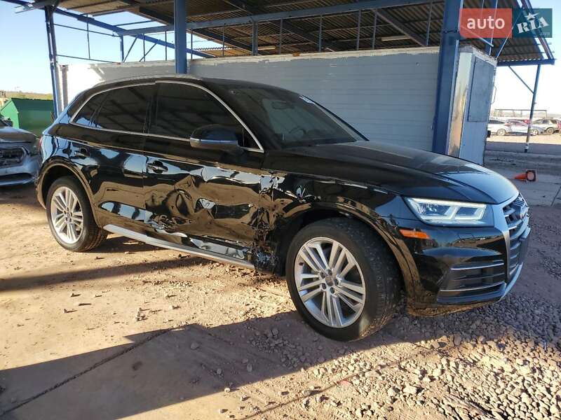 Позашляховик / Кросовер Audi Q5 2018 в Одесі