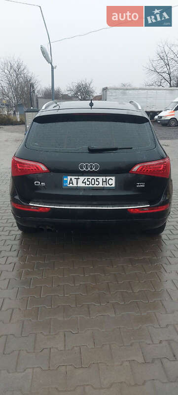 Внедорожник / Кроссовер Audi Q5 2011 в 