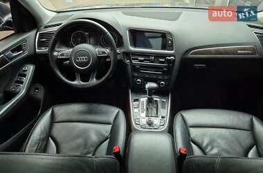 Внедорожник / Кроссовер Audi Q5 2015 в 