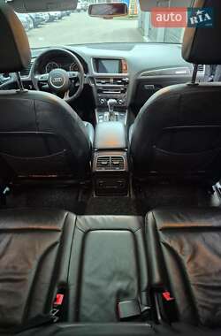 Внедорожник / Кроссовер Audi Q5 2015 в 