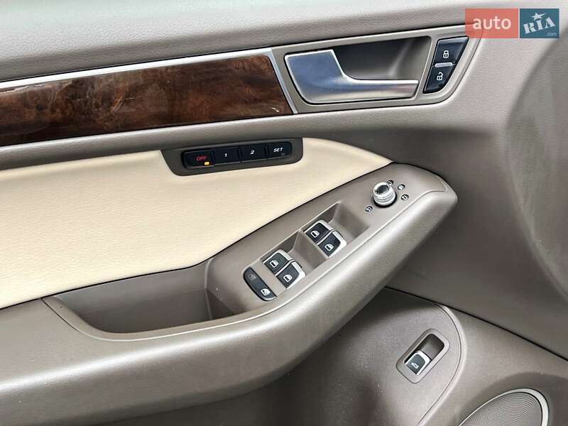 Внедорожник / Кроссовер Audi Q5 2017 в Киеве