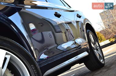 Внедорожник / Кроссовер Audi Q5 2017 в 
