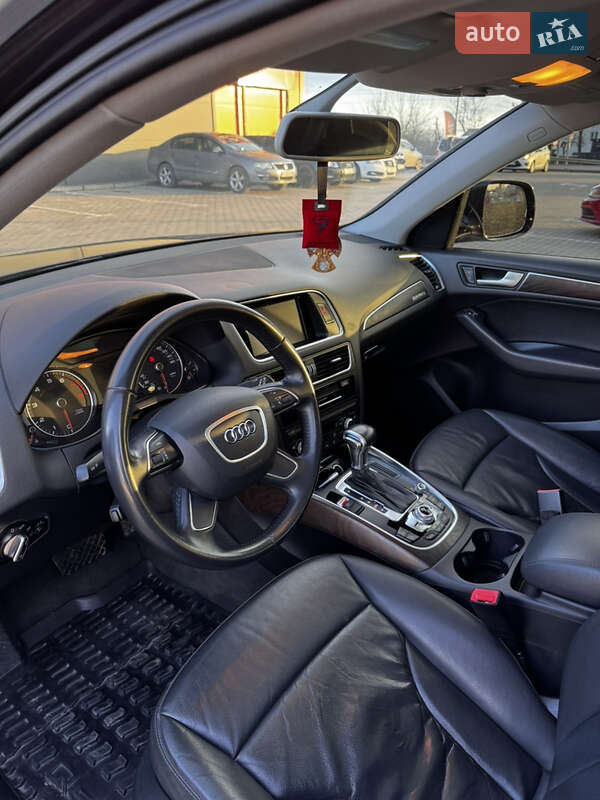 Позашляховик / Кросовер Audi Q5 2015 в Львові фото 9 Позашляховик / Кросовер Audi Q5 2015 в Львові