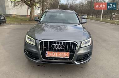 Внедорожник / Кроссовер Audi Q5 2013 в Новояворовске