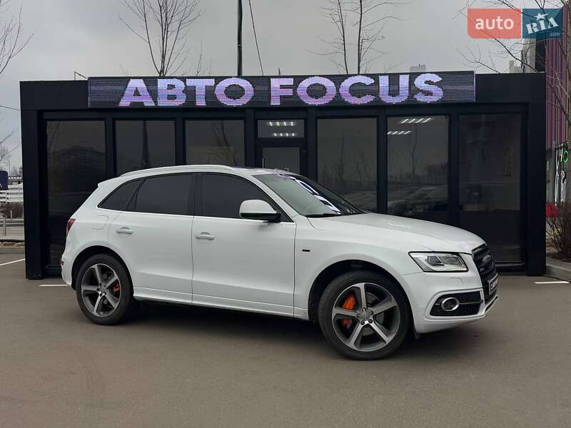 Позашляховик / Кросовер Audi Q5 2015 в Києві