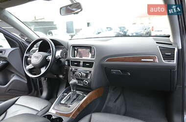 Внедорожник / Кроссовер Audi Q5 2015 в 