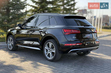 Внедорожник / Кроссовер Audi Q5 2020 в Одессе