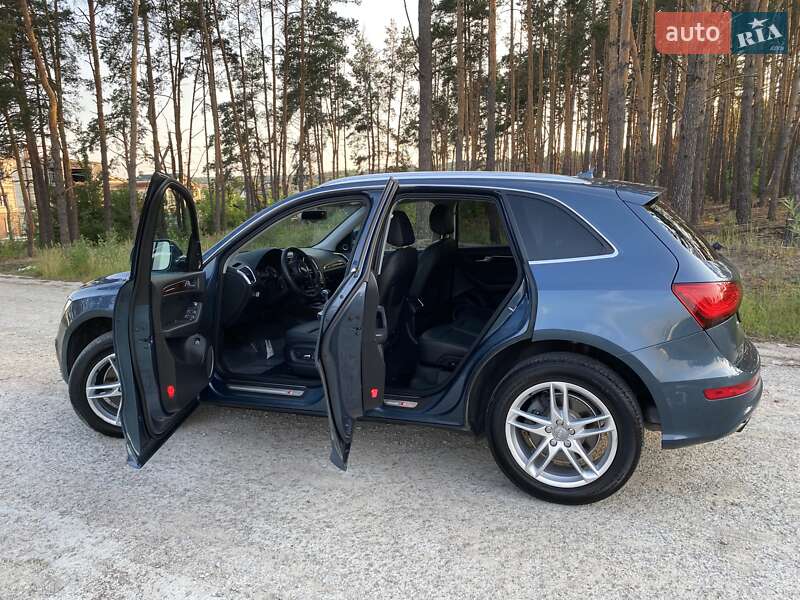 Внедорожник / Кроссовер Audi Q5 2015 в Киеве