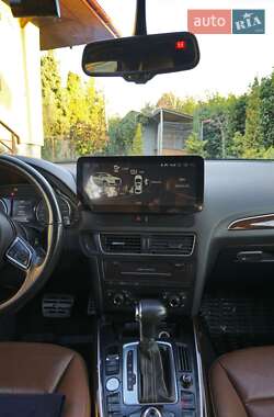 Позашляховик / Кросовер Audi Q5 2012 в 