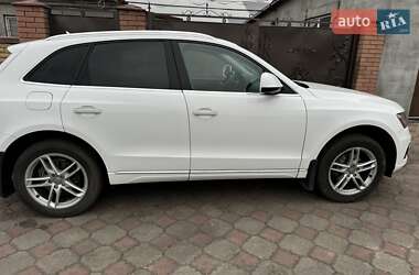 Внедорожник / Кроссовер Audi Q5 2015 в Петропавловке