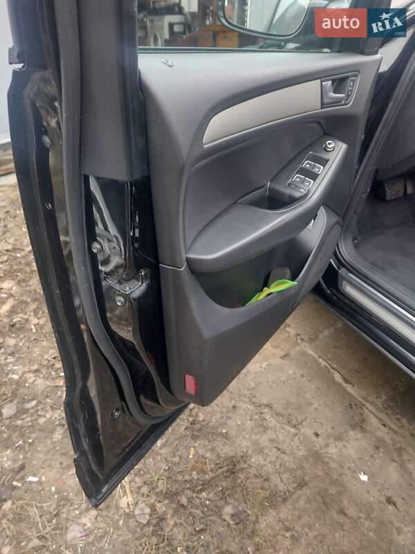 Позашляховик / Кросовер Audi Q5 2012 в Житомирі фото 27 Позашляховик / Кросовер Audi Q5 2012 в Житомирі
