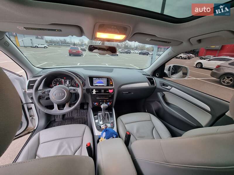 Внедорожник / Кроссовер Audi Q5 2015 в Киеве