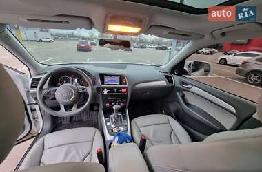 Внедорожник / Кроссовер Audi Q5 2015 в 