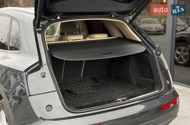 Внедорожник / Кроссовер Audi Q5 2018 в 
