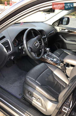 Позашляховик / Кросовер Audi Q5 2014 в 